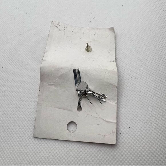 🍭6/$30 New Darkmoon Faire Gold Tone Rhinestone Ear Cuff / Earring - Picture 2 of 5